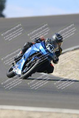 media/Oct-12-2025-CRA (Sun) [[e621380112]]/Races/Race 5/